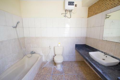 Hostal Agura Bungalow Petitenget Beach