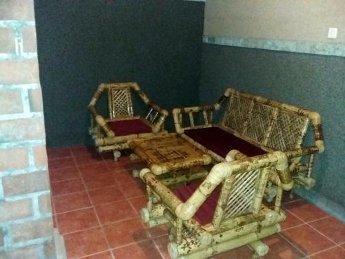 Dewi Bulan Bungalows