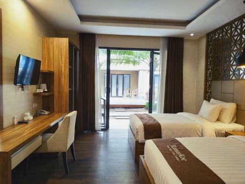 Hotel Kamarkoe Homestay