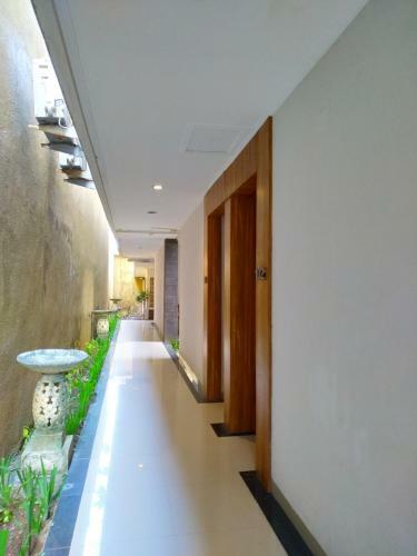 Hotel Kamarkoe Homestay