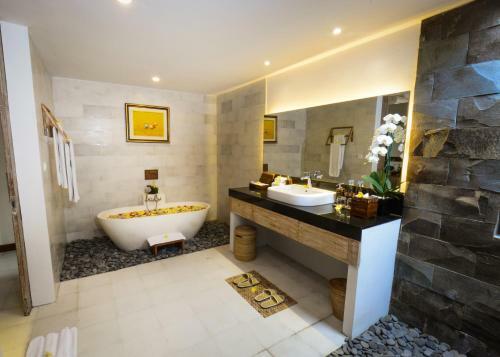 Hotel Purana Boutique Resort