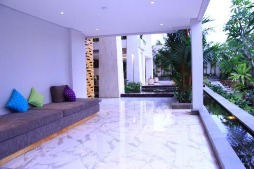 Signature Hotel Bali