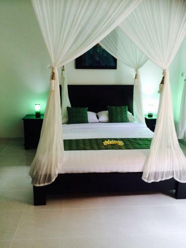Hostal Ahoy Guesthouse