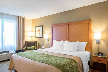 Hotel Comfort Inn & Suites