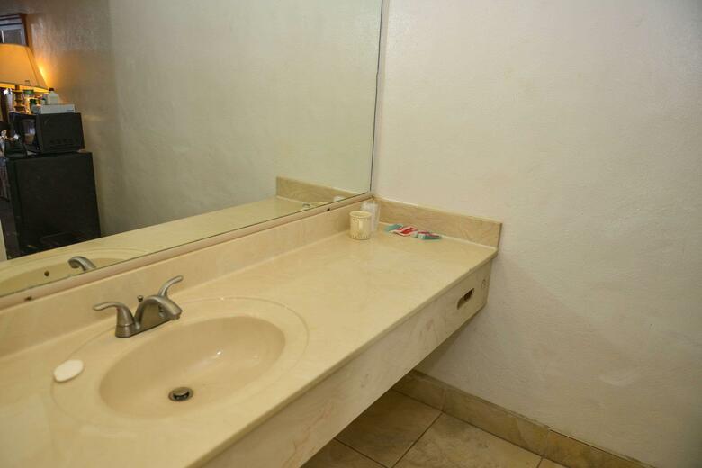 Motel Econo Lodge North