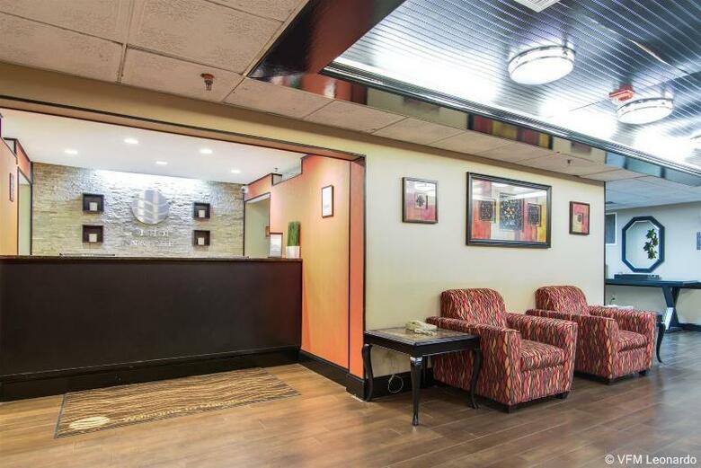 Hotel Comfort Inn & Suites