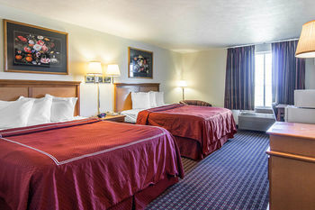 Hotel Quality Inn & Suites