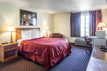 Hotel Quality Inn & Suites