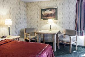 Hotel Quality Inn & Suites