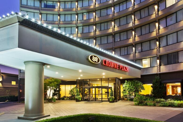 Hotel Crowne Plaza Downtown Convention Center