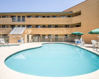 Hotel Quality Inn Natomas