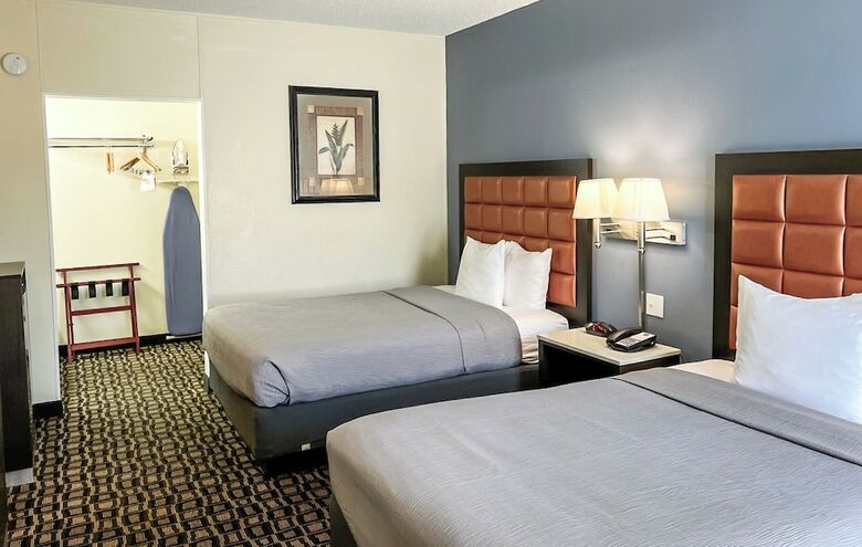 Hotel Quality Inn Midtown