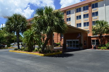 Hotel Comfort Inn North