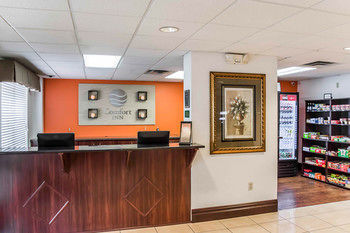 Hotel Comfort Inn North