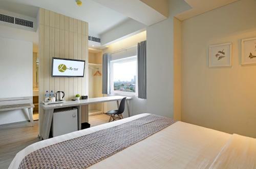 Hotel Ayola La Lisa Surabaya