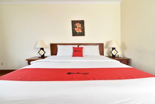 Hostal Reddoorz @ Raya Kuta