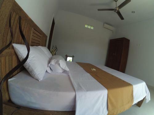 Hostal Sun House