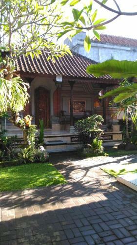 Hostal Shindu Home Stay