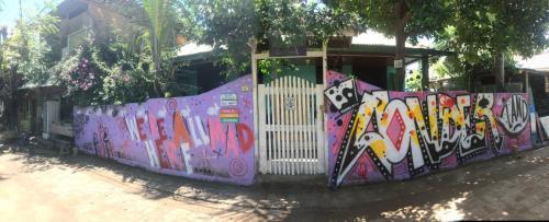 Hostal Wonderland Guesthouse