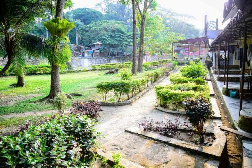 Hostal Wisma Leuser Sibayak