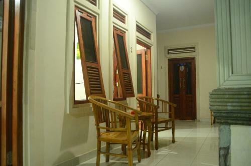 Hotel Budget Door Legian Inn