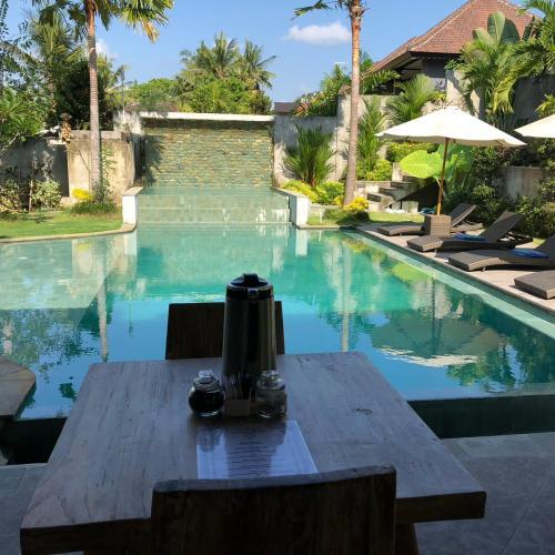 Hostal Betutu Bali Villas