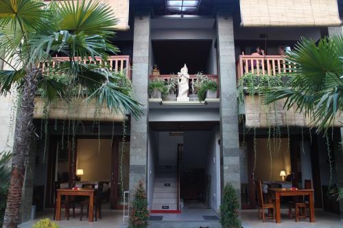 Hostal Betutu Bali Villas