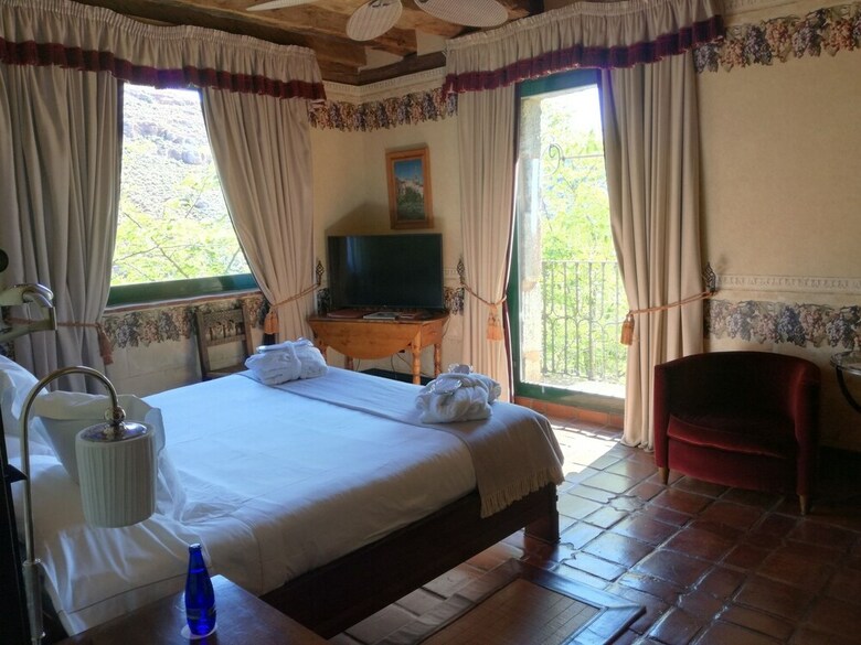 Hotel Castillo De Soma�n