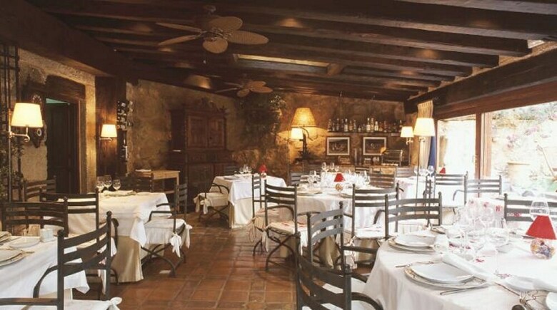 Hotel Castillo De Soma�n
