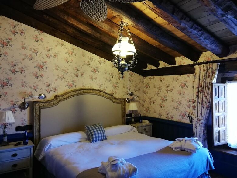 Hotel Castillo De Soma�n