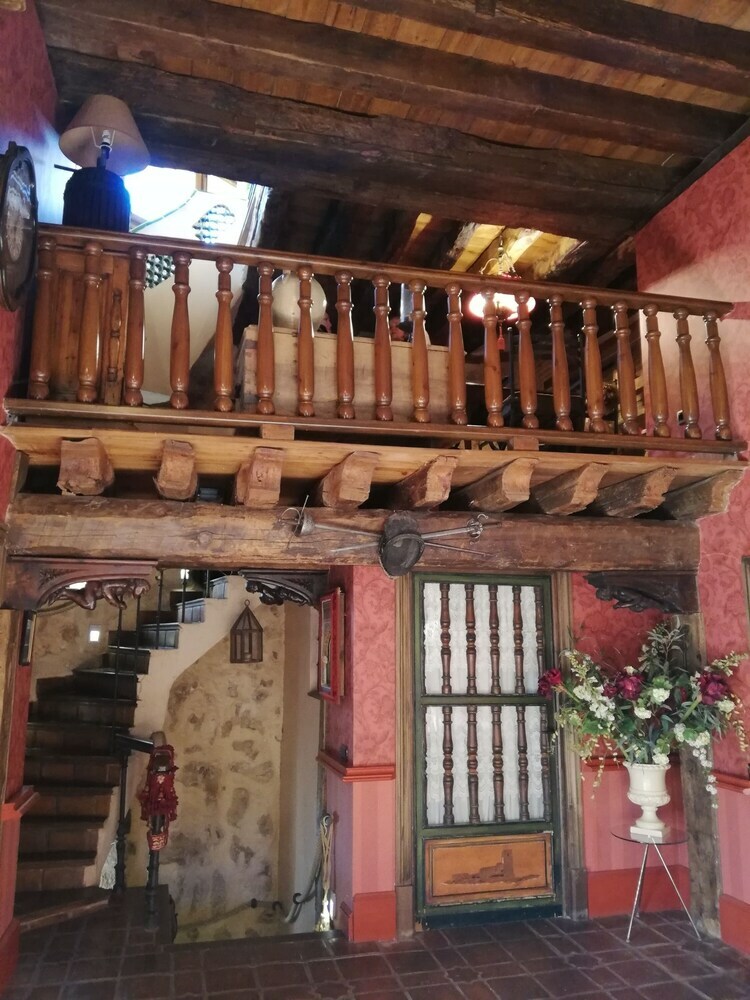 Hotel Castillo De Soma�n