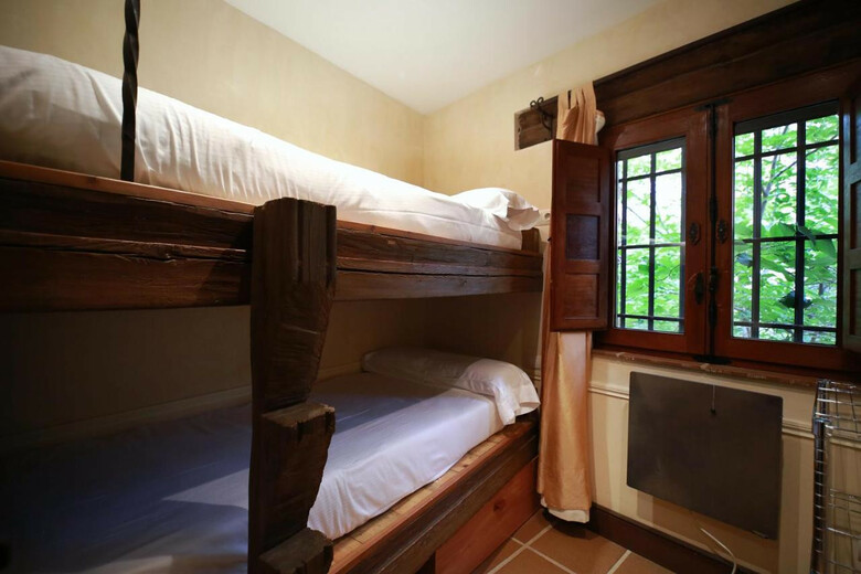 Hotel Castillo De Soma�n