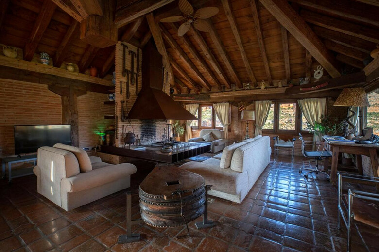 Hotel Castillo De Soma�n
