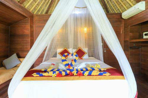 Koji Garden Huts - Chse Certified