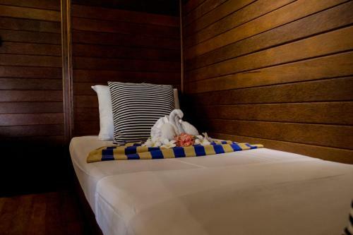 Koji Garden Huts - Chse Certified