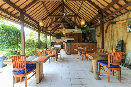 Koji Garden Huts - Chse Certified