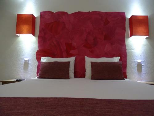 Hostal La Tonnelle Guest House