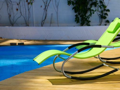 Hostal La Tonnelle Guest House