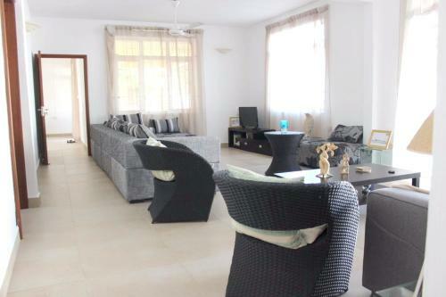 Villa Avenue Jasmine