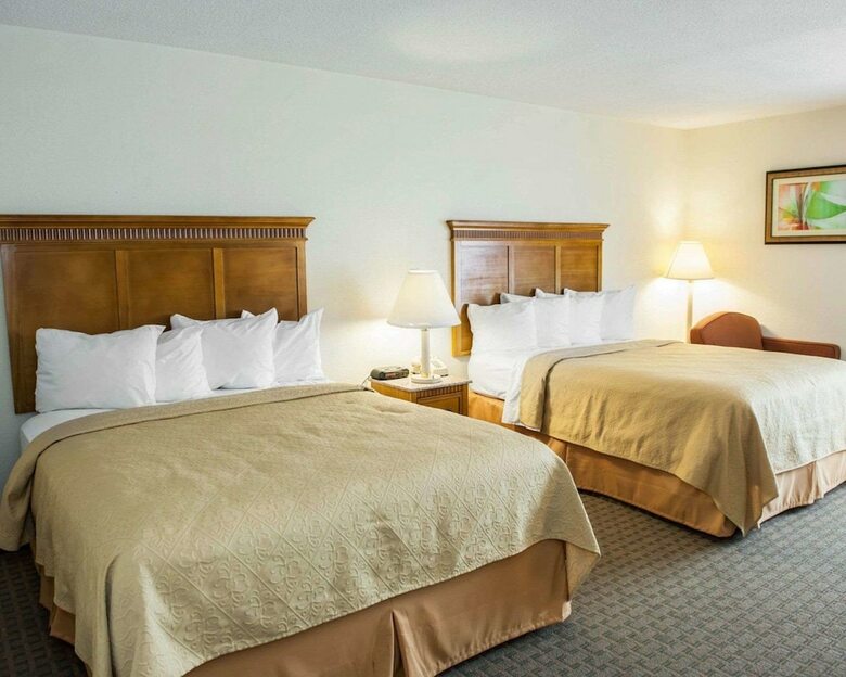 Hotel Quality Inn & Suites