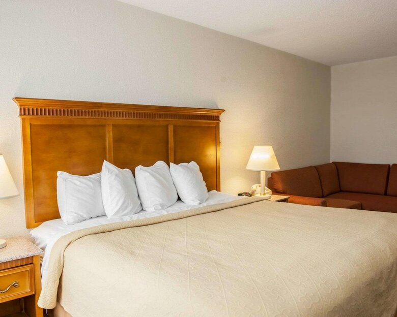 Hotel Quality Inn & Suites