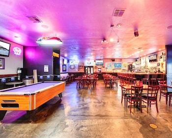 Hotel Rodeway Inn & Suites