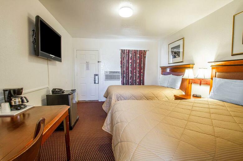 Hotel Rodeway Inn Downtown