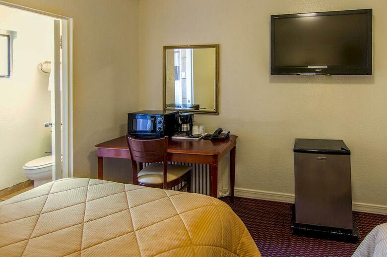 Hotel Rodeway Inn Downtown