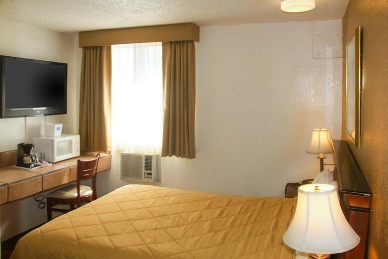 Hotel Rodeway Inn Downtown