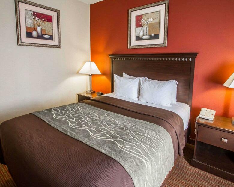 Hotel Comfort Inn West