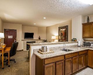 Hotel Comfort Suites
