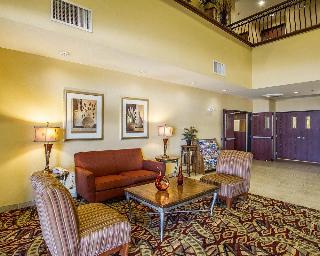 Hotel Comfort Suites