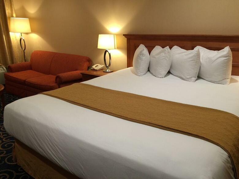 Hotel Quality Inn Near Long Beach Airport