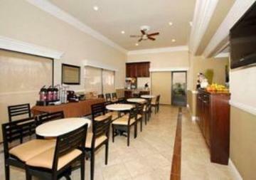 Hotel Quality Inn Near Long Beach Airport